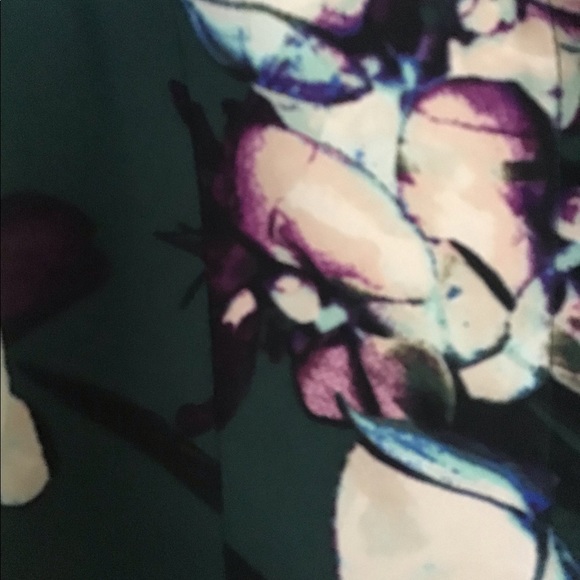 Banana Republic Floral Crepe Dress - Picture 5 of 7